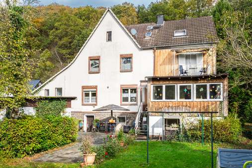 Rückansicht - Einfamilienhaus in 51570 Windeck mit 182m² kaufen