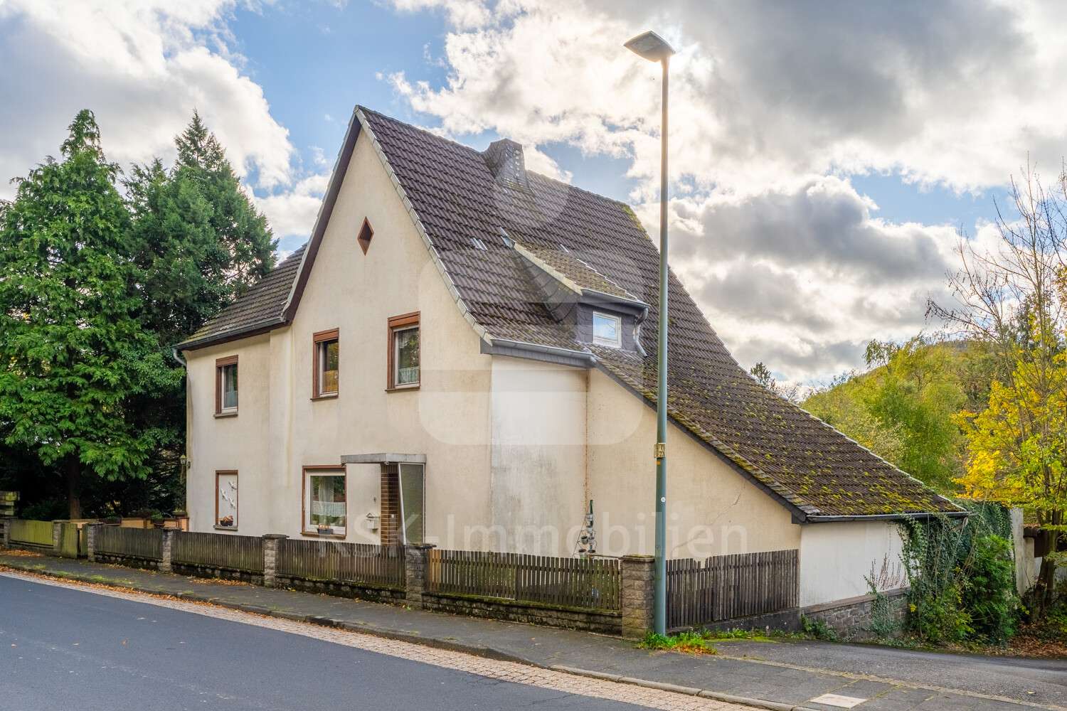 Außenansicht - Einfamilienhaus in 51570 Windeck mit 182m² kaufen