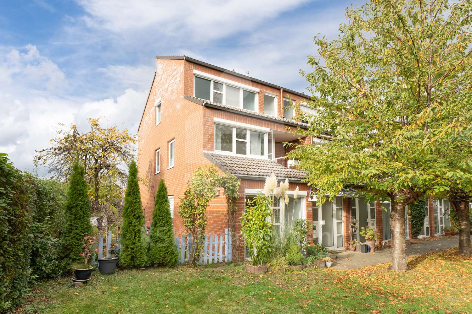 Vorderansicht - Reihenendhaus in 50374 Erftstadt mit 149m² kaufen