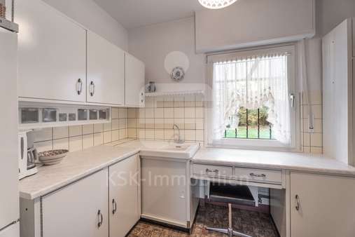 Küche Küche - Doppelhaushälfte in 50321 Brühl mit 95m² kaufen