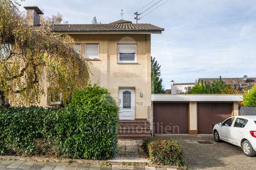 Außenaufnahme  - Etagenwohnung in 53639 Königswinter mit 87m² kaufen