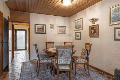 Wohn- und Esszimmer - Einfamilienhaus in 50181 Bedburg mit 88m² kaufen