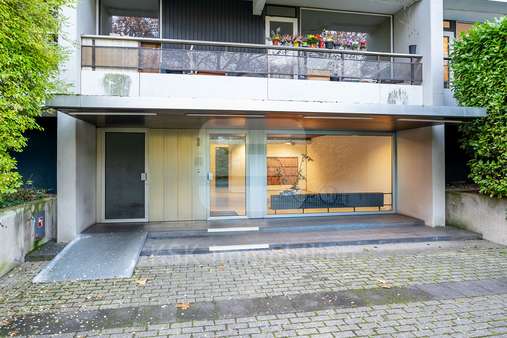 Eingang - Etagenwohnung in 50858 Köln mit 128m² kaufen