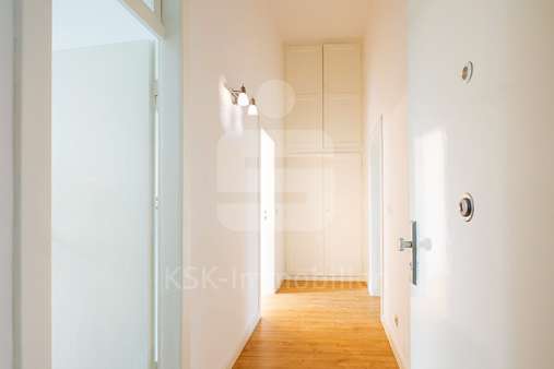 Eingang Eingang - Etagenwohnung in 40239 Düsseldorf mit 61m² kaufen