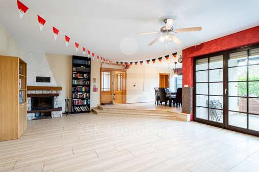 Wohnzimmer - Einfamilienhaus in 53909 Zülpich / Sinzenich mit 137m² kaufen