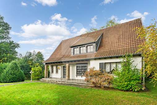 Außenansicht - Einfamilienhaus in 42477 Radevormwald mit 195m² kaufen