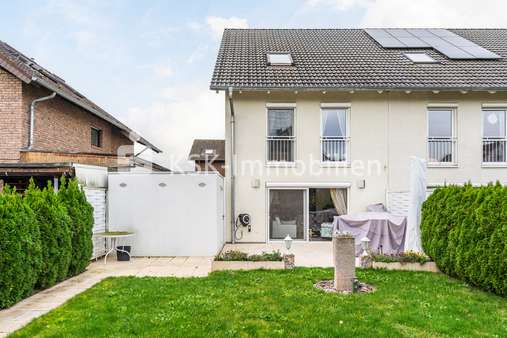 Rückansicht Rückansicht - Reihenendhaus in 53332 Bornheim mit 147m² kaufen