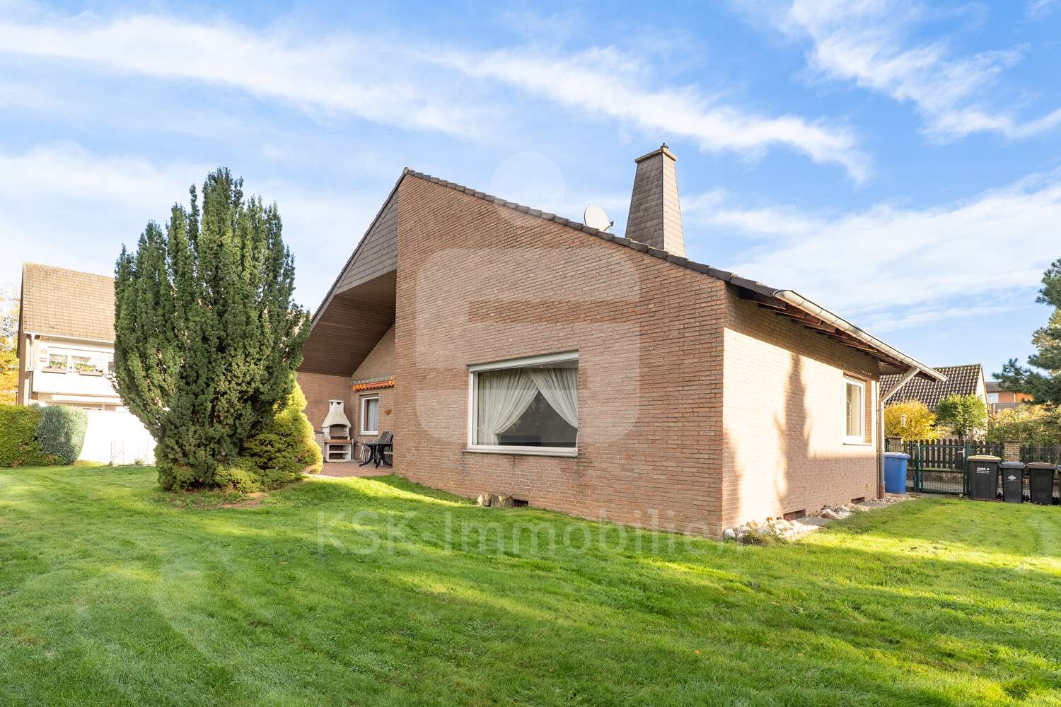 Außenansicht - Einfamilienhaus in 50189 Elsdorf mit 130m² kaufen