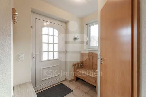 Diele - Einfamilienhaus in 50127 Bergheim mit 149m² kaufen