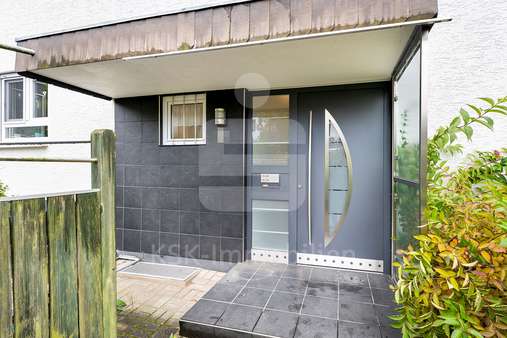 Außenansicht - Reihenmittelhaus in 51469 Bergisch Gladbach mit 123m² kaufen