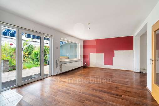 Wohnzimmer Erdgeschoss - Reihenmittelhaus in 51469 Bergisch Gladbach mit 123m² kaufen