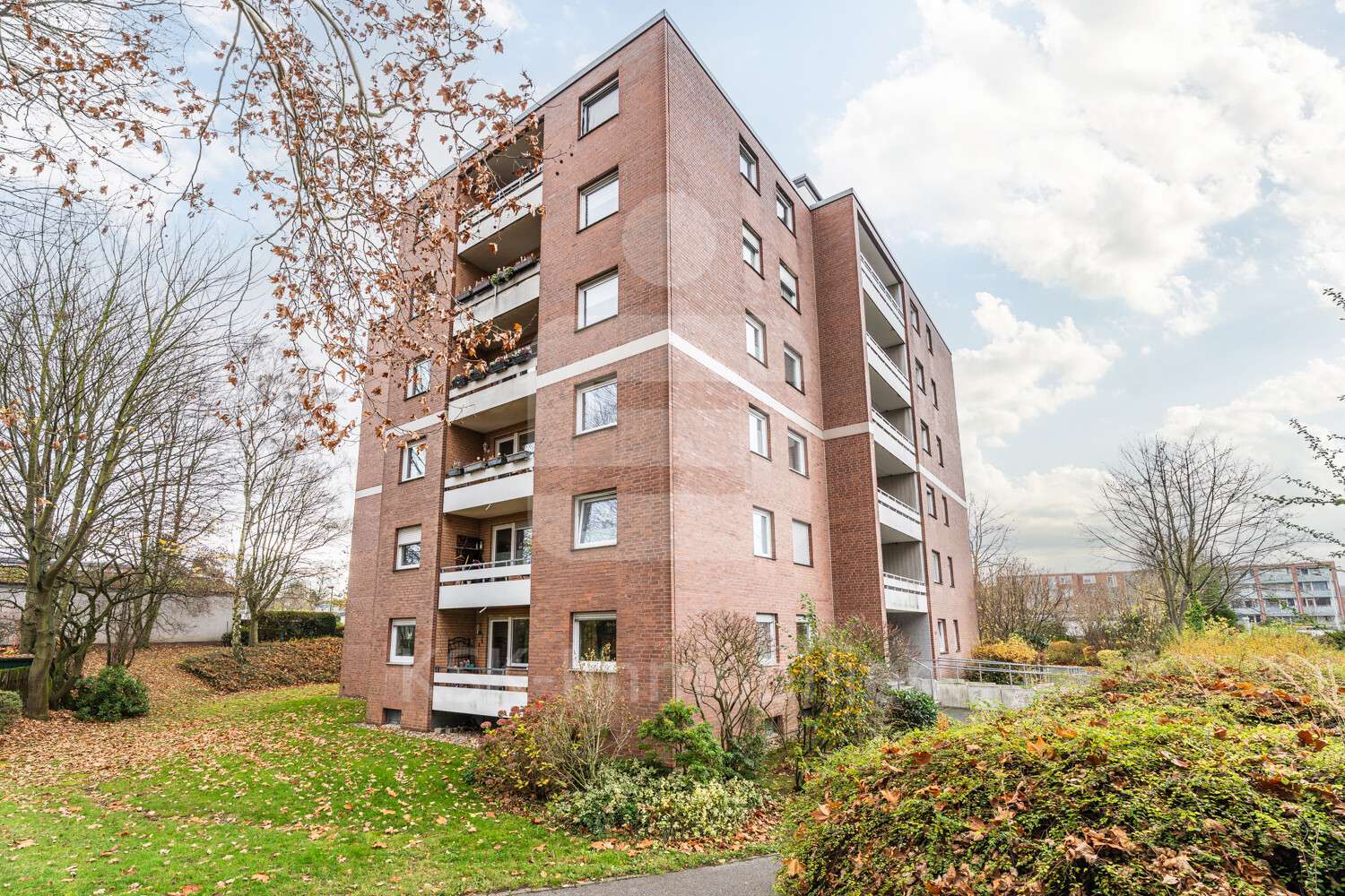 Außenaufnahme  - Etagenwohnung in 50226 Frechen mit 80m² kaufen