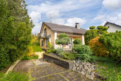 Außenansicht - Einfamilienhaus in 53881 Euskirchen / Kirchheim mit 146m² kaufen