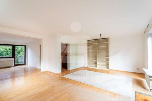 Wohn-und Esszimmer Erdgeschoss - Doppelhaushälfte in 53343 Wachtberg / Niederbachem mit 124m² kaufen