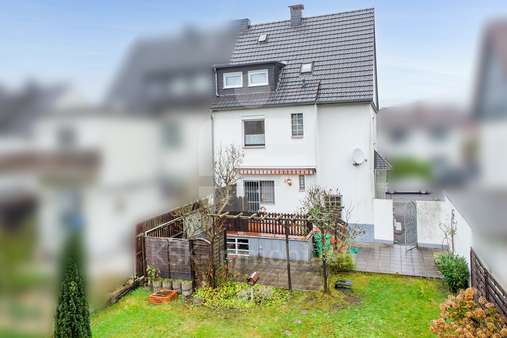 Drohnenansicht - Doppelhaushälfte in 51427 Bergisch Gladbach mit 118m² kaufen