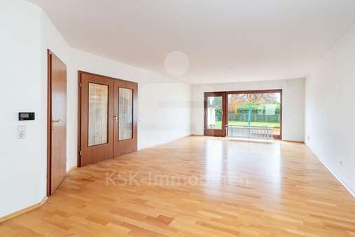 Wohnzimmer Erdgeschoss - Einfamilienhaus in 50259 Pulheim mit 202m² kaufen