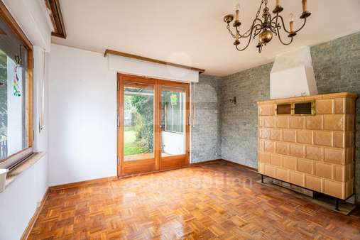 Wohnzimmer Erdgeschoss - Einfamilienhaus in 53347 Alfter mit 80m² kaufen