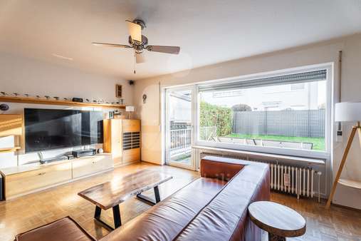 Wohnzimmer Erdgeschoss - Reiheneckhaus in 50226 Frechen mit 98m² kaufen