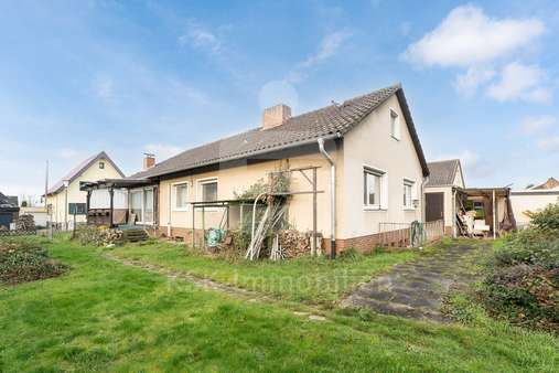 Rückansicht  - Einfamilienhaus in 50374 Erftstadt / Kierdorf mit 95m² kaufen