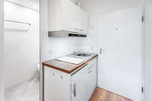 Küchenzeile - Appartement in 50969 Köln / Zollstock mit 19m² kaufen