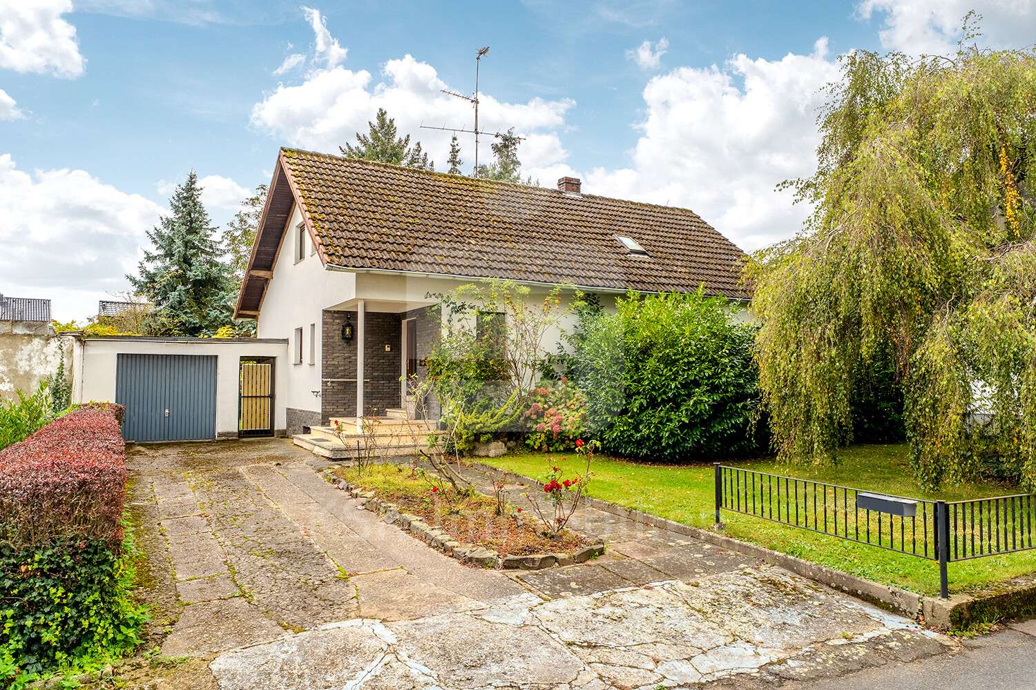 Außenansicht - Einfamilienhaus in 53332 Bornheim mit 112m² kaufen