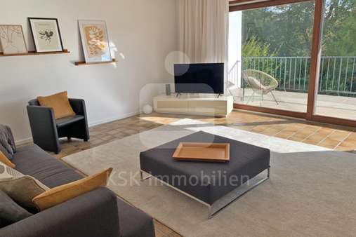 Wohnzimmer - Reihenmittelhaus in 51766 Engelskirchen mit 209m² kaufen