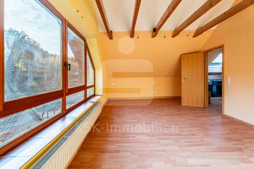 Wohnzimmer Dachgeschoss  - Einfamilienhaus in 53797 Lohmar Emmersbach mit 122m² kaufen