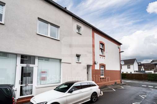 Außenansicht - Dachgeschosswohnung in 53842 Troisdorf / Spich mit 92m² kaufen