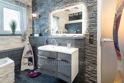 Badezimmer - Bungalow in 41849 Wassenberg mit 83m² kaufen