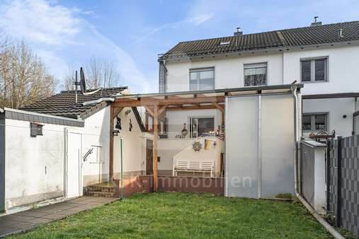 Rückaufnahme - Doppelhaushälfte in 50127 Bergheim mit 90m² kaufen