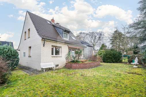 Rückansicht Rückansicht - Einfamilienhaus in 51109 Köln / Brück mit 100m² kaufen