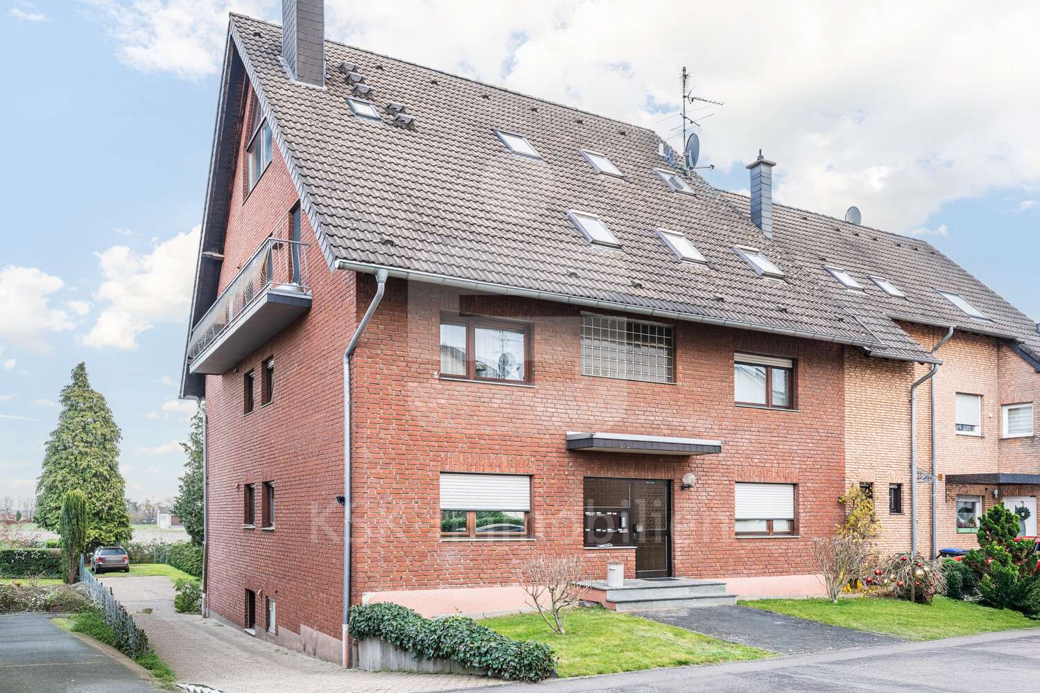 Außenaufnahme  - Etagenwohnung in 50321 Brühl mit 52m² kaufen