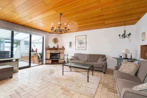 Wohnzimmer Erdgeschoss - Reihenmittelhaus in 50226 Frechen mit 105m² kaufen