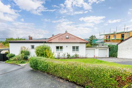 Aussenansicht - Erdgeschosswohnung in 53604 Bad Honnef mit 72m² kaufen