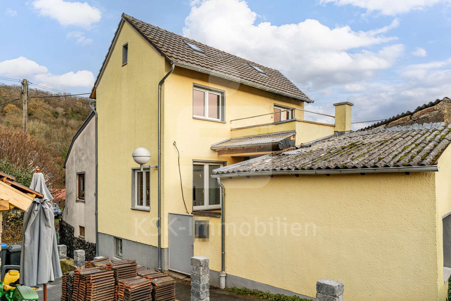Außenansicht - Einfamilienhaus in 53424 Remagen mit 82m² kaufen