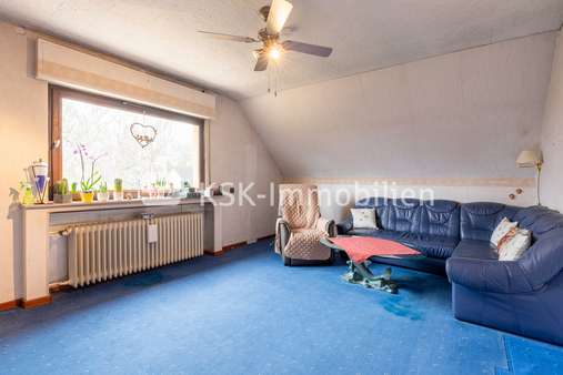 98006 Wohnzimmer Obergeschoss - Einfamilienhaus in 50259 Pulheim mit 130m² günstig kaufen