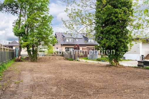 100619 Grundstück - Grundstück in 53844 Troisdorf / Eschmar mit 400m² kaufen