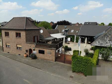 95475 Außenansicht - Haus in 50189 Elsdorf mit 100m² günstig kaufen