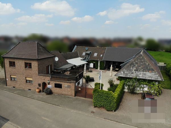Wohn- / Geschäftshaus in 50189 Elsdorf mit 100m² als Kapitalanlage günstig kaufen