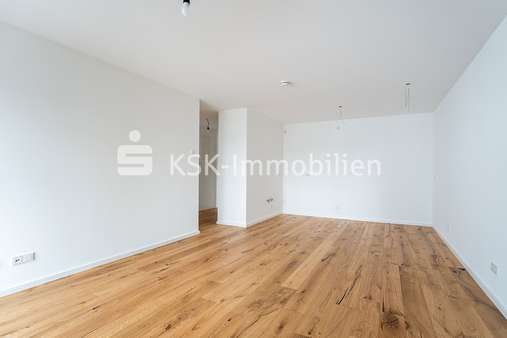 63135_9 Wohnzimmer 1 - Erdgeschosswohnung in 51503 Rösrath mit 62m² kaufen