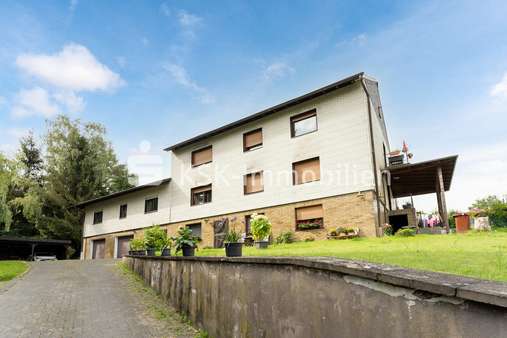 106837 Straßenansicht - Mehrfamilienhaus in 53783 Eitorf / Stein mit 320m² als Kapitalanlage günstig kaufen