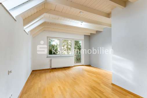 99993 Zimmer Obergeschoss - Einfamilienhaus in 42799 Leichlingen mit 196m² günstig kaufen