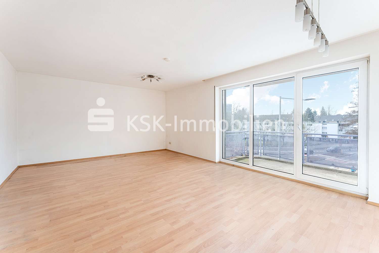 112625 Wohnzimmer - Etagenwohnung in 51379 Leverkusen mit 67m² kaufen
