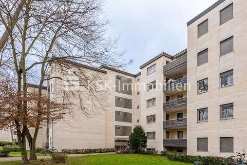 109763 Außenansicht - Dachgeschosswohnung in 50126 Bergheim mit 105m² günstig kaufen
