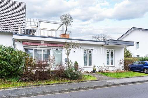 113352 Außenansicht - Haus in 53757 Sankt Augustin / Mülldorf mit 118m² günstig kaufen