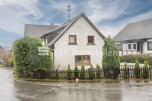 55060 Rückansicht - Einfamilienhaus in 51580 Reichshof mit 176m² günstig kaufen