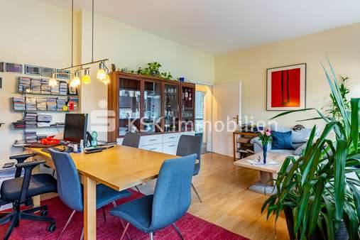 109041 Wohnzimmer  - Etagenwohnung in 53332 Bornheim mit 74m² günstig kaufen