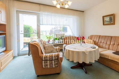 106430 Wohnzimmer - Reihenmittelhaus in 50374 Erftstadt / Friesheim mit 59m² günstig kaufen