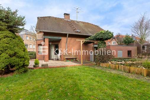 113682 Rückansicht - Einfamilienhaus in 50129 Bergheim mit 86m² günstig kaufen