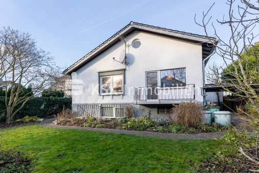 112413 Rückansicht  - Einfamilienhaus in 53332 Bornheim-Sechtem mit 86m² günstig kaufen